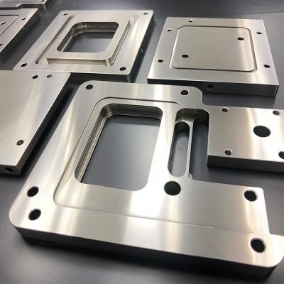 Partes CNC Serviço de usinagem de moagem CNC sob medida Partes de aço inoxidável Usinagem CNC