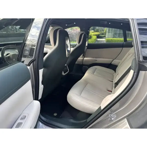 2025 YU7 Long Range High Performance All-Wheel Drive Used Car in Stock with 1000KM