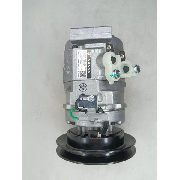 Auto AC Conditioning Compressor For Sany Heavy Industry 8832037070 10S15C Truck