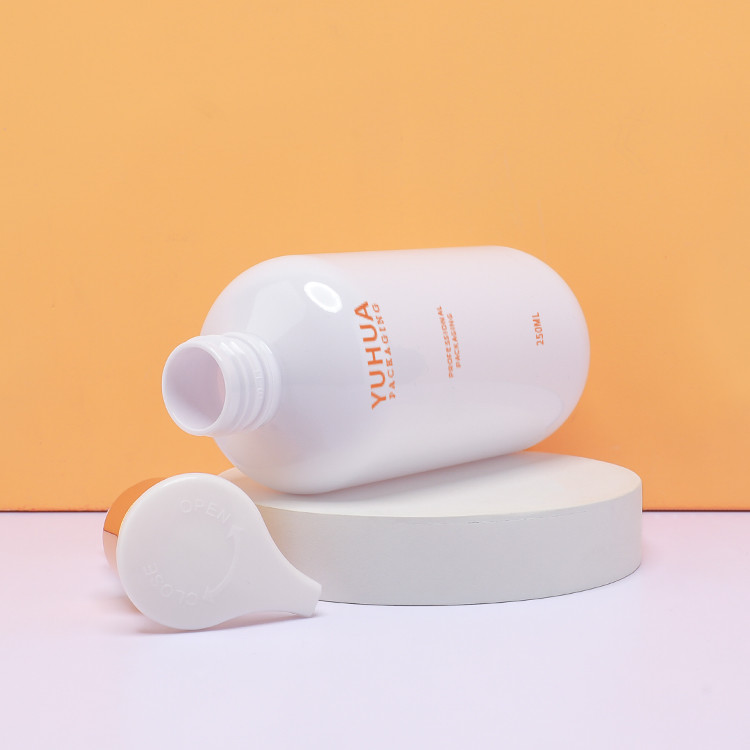 Skincare упаковывая пластиковую упаковку шампуня круглой бутылки 120ml 250ml 300ml