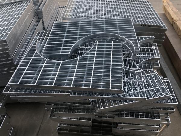 Reja de acero galvanizada de la INMERSIÓN caliente para reja de acero 19-W-4 de la prolongación del andén del piso y del foso