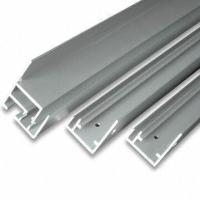 Cadre en aluminium du panneau solaire 6060 T5/T6 avec le joint de vis, cadre solaire en aluminium en bronze