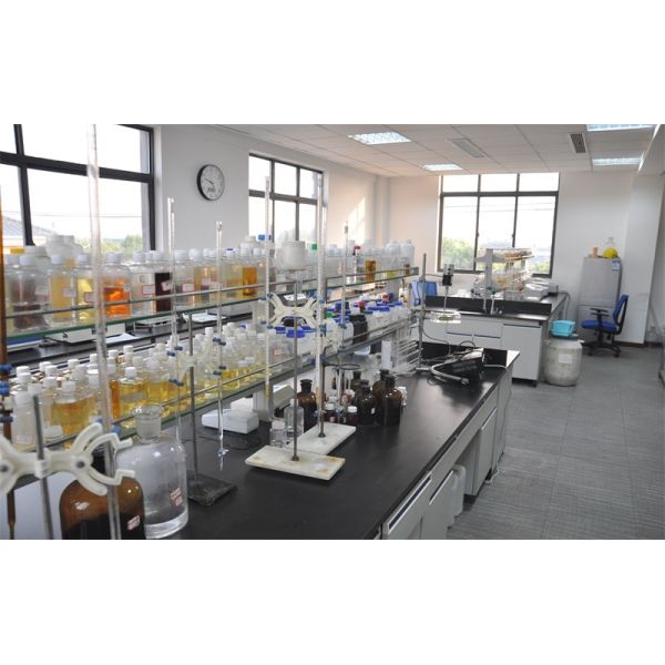 Fabrication de papier culturelle de classement par taille d'agent de cétène d'émulsion alkylique neutre du dimère AKD telle qu'archivistique et le papier d'imprimerie