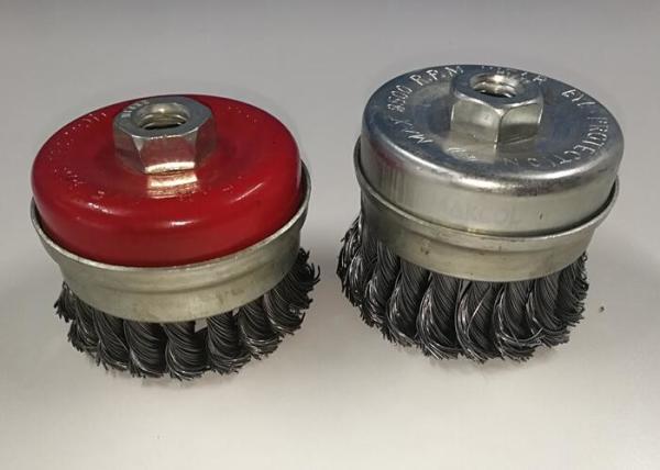 Heavy Duty 4 Inch Wire Cup Brush Twisted with Metal Ring for Surface Cleaning