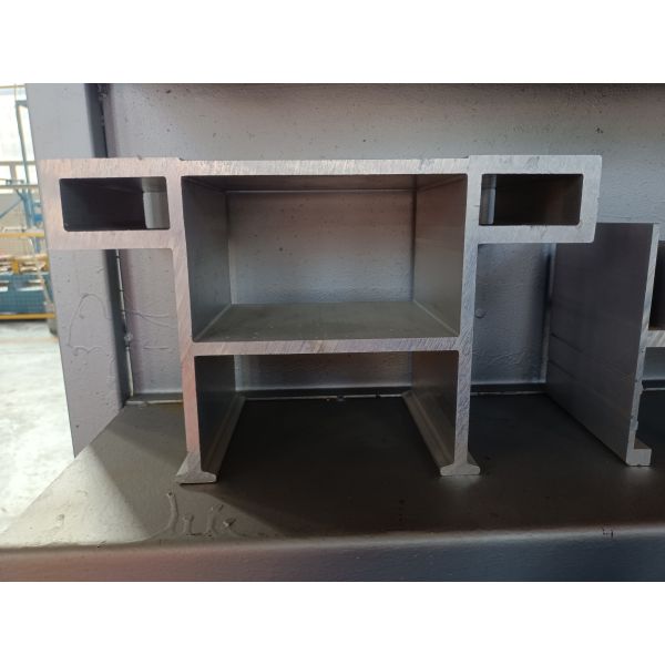 Customer's Request Square and Round Aluminium Profiles Round Pipe for Curtain Rod
