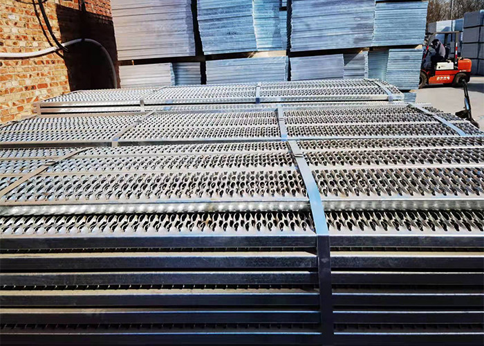 Алюминиевая решетка распорки сжатия 5052 H32 пефорировала толщину 2.5mm
