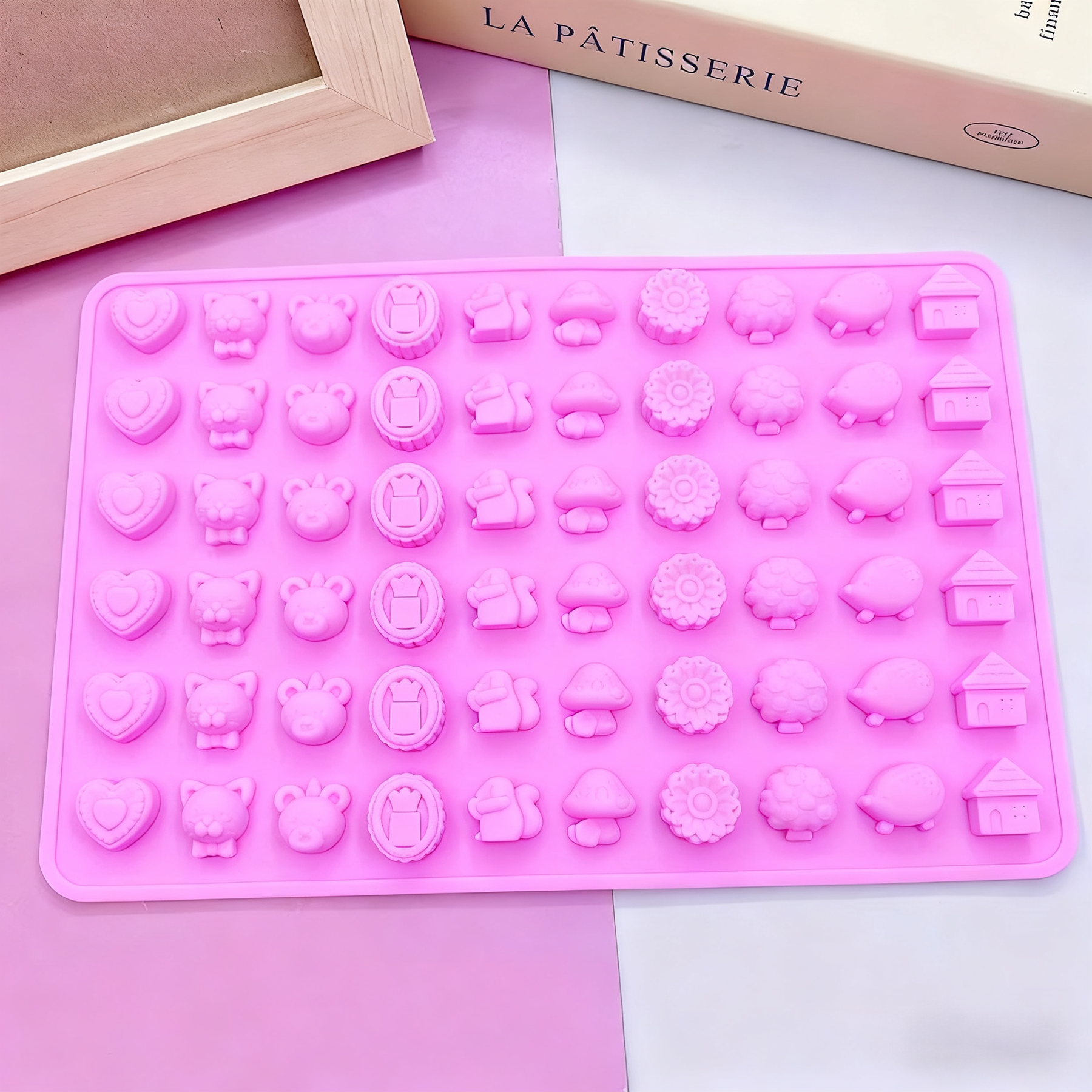 Disposable Silicone Mold Mini Cartoon Animal Wax Bottle Sugar Chocolate Candy Fire Paint Wax Grain Mousse Cake Tools Decoration
