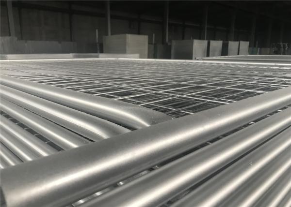 2100mmx2400mm Temporary Fencing Panels OD32mm x 2.00mm Mesh aperture 60mm*150mm diameter 4.0mm HDG 42 microns