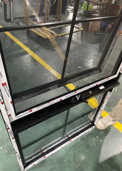 Smooth, Reliable, Built to Last – Awning Window