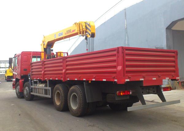 Hydraulic 12 ton Cargo Lorry-Mounted Crane With Telescopic Boom