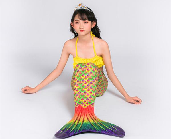 Spandex Material Childrens Mermaid Tails , Realistic Mermaid Tails For Kids