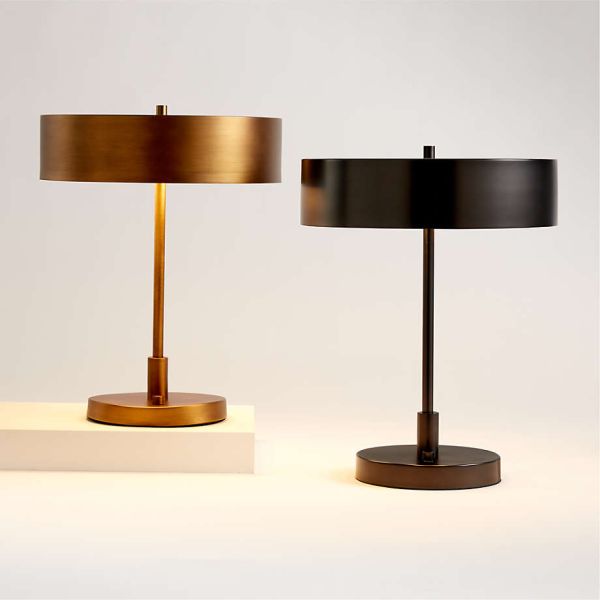 Yihao Wholesale Brass Body Table Lamp with Linen Shade and 2700K Warm White LED Light
