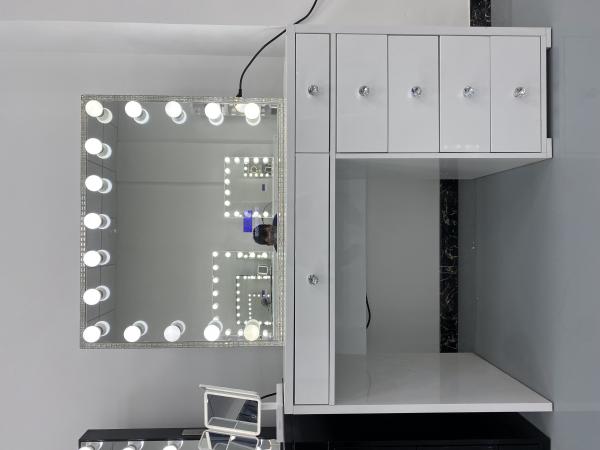 Y Packing Modern Dressing Table With Light Mirror Bedroom Vanity Dresser Makeup Desktop Led Mirrors Set Drawers Dressers
