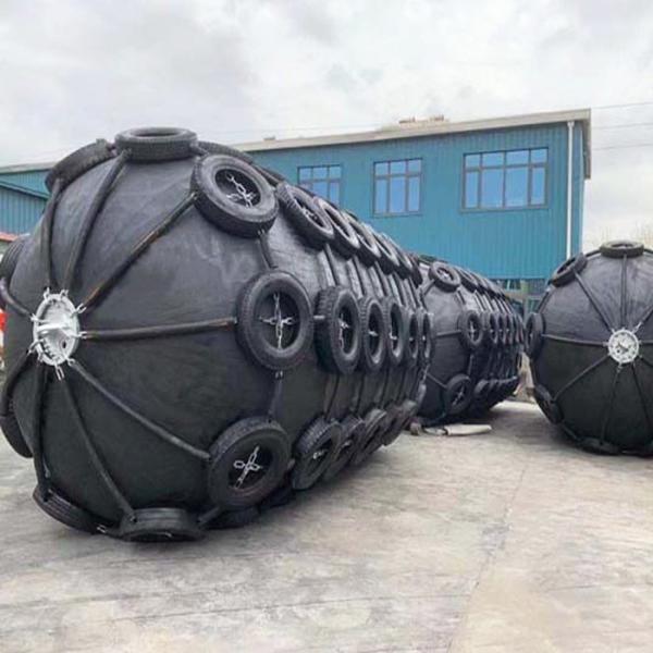 Horizontal Pneumatic Rubber Fender STS Floating Dock Fenders