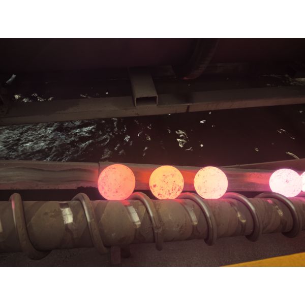 Forged Steel Grinding Media Ball for Ball Mill (Dimensions: 12mm to 180mm)