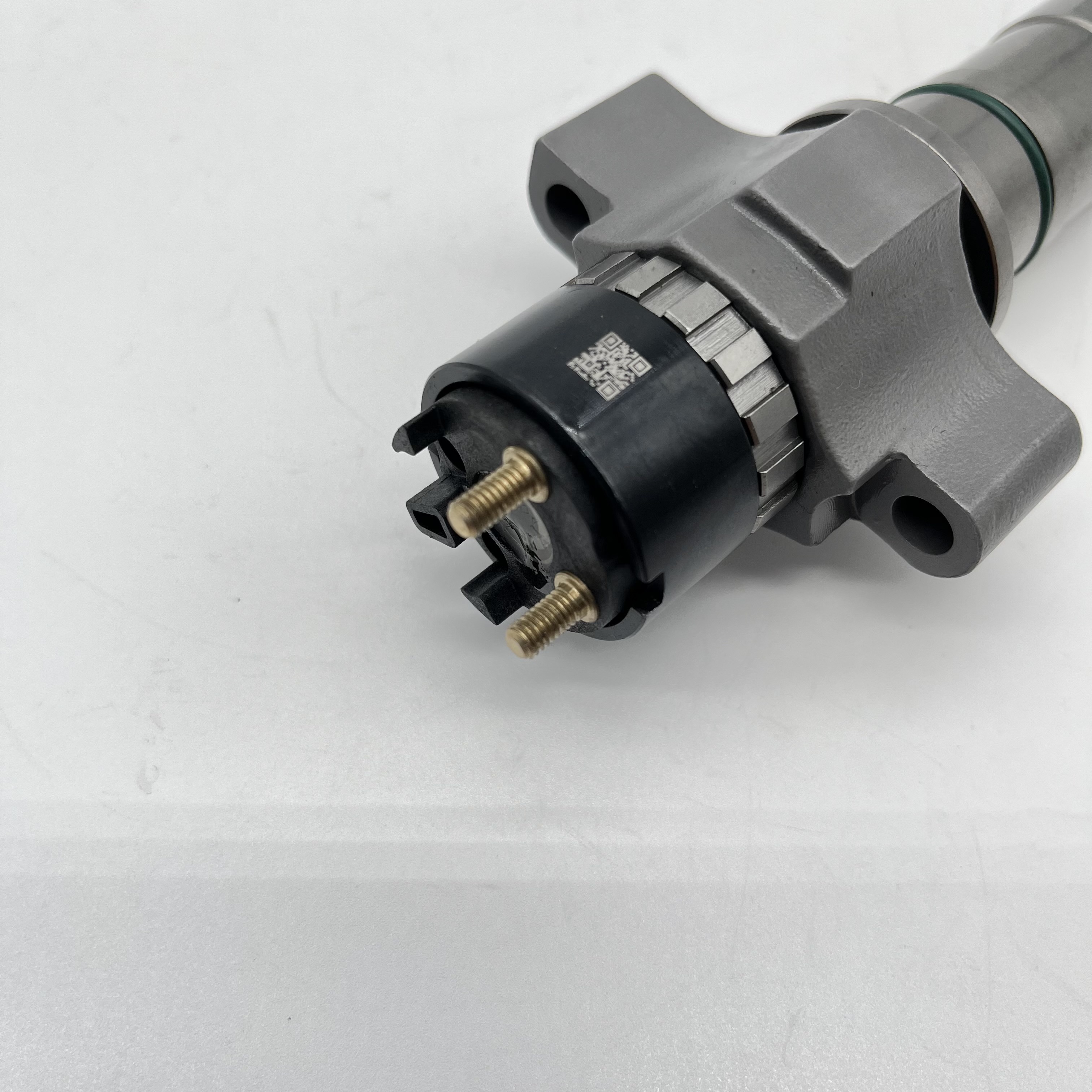 2872127 Cum-Mins XPI Diesel Injector Rail For ISC8.3 ISL8.9 QSL9.3 Medium Duty Diesel Engine