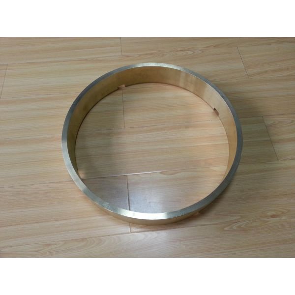 Forging Surface Treatment Process HP500 Cone Mining Crusher Parts Upper Head Bushing