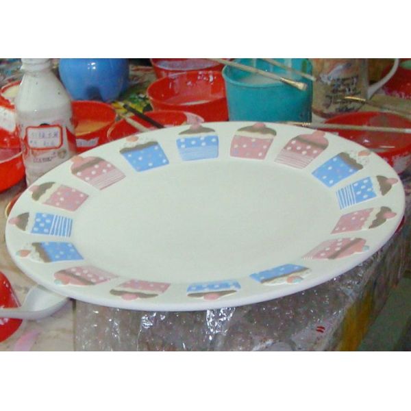 Decaled Ceramic Serving Platter Round Shape Birthday Cake Plate With Relief Embossed