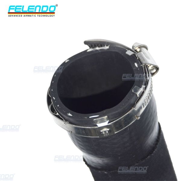 Land Rover LR4 Vehicle Hoses ,Turbo charger hose For Range Rover Sport 3.0 TD LR076845