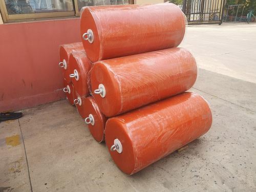 Diâmetro 0.3m a 3.3m EVA Foam Filled Fenders
