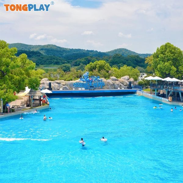 Grand toboggan aquatique Cyclone pour adultes, pour parc aquatique d'attractions