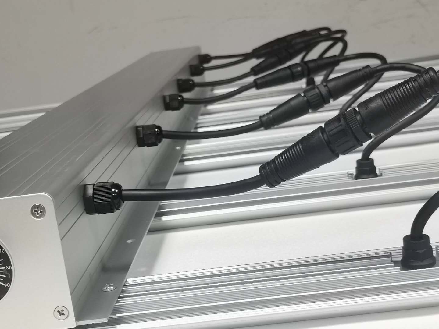 приведенный парник 1550umol/S 640W растет света вполне задействует садовническое культивирование 730nm