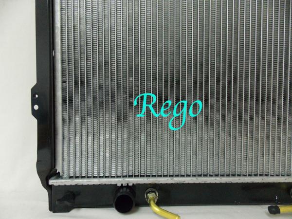 88 - 95 Runner Toyota Pickup Car Radiator Replacement 1 3/8 Outlet ISO Certificated