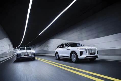 Grande escala de luxe de SUV Hongqi E-HS9 120kWh 660km dos carros elétricos