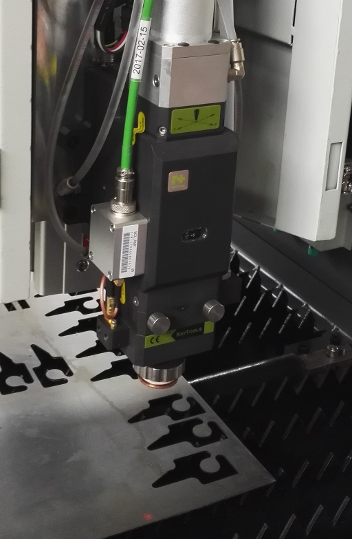 машина X y z лазера CNC машины резца лазера металла Cnc металлического листа волокна 6kw