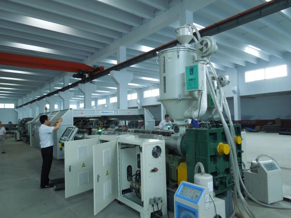 Linha de produção de montagem de tubos corrugados de parede oca de 8-16 m