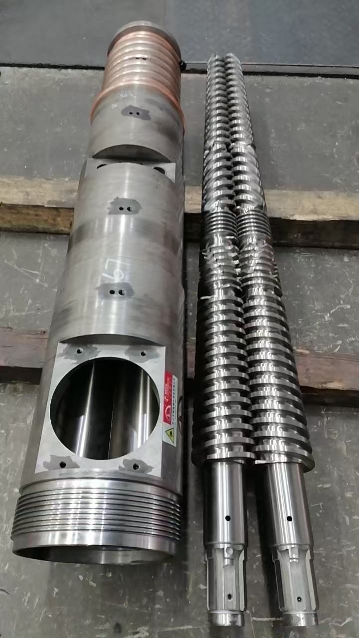 Surface Hardness HV900-1000 Conical Twin Screw and Barrel with Electric Heating and 20:1 to 40:1 Length to Diameter Ratio for Polymer Processing