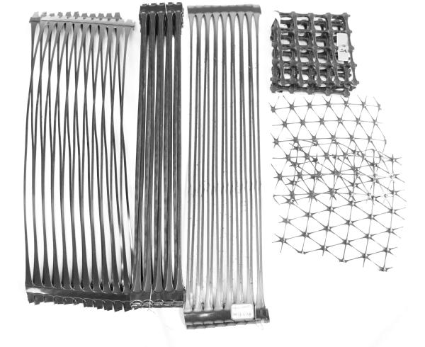 High Tensile HDPE Uniaxial Geogrid For Road Stabilization