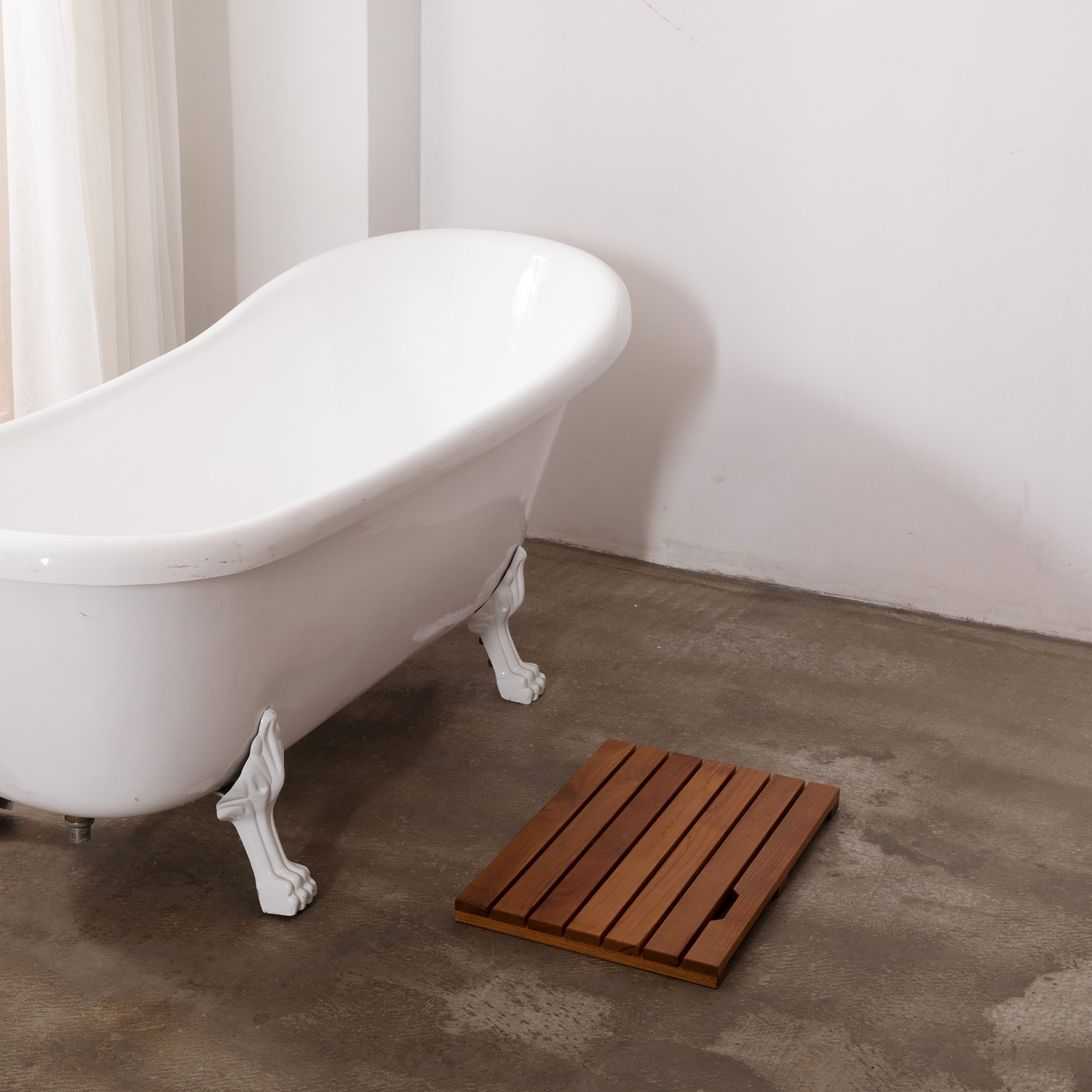 Устойчивая 1,42 длина циновки 23.62cm Bathroom Teak дюйма не смещает твердый деревянный цвет