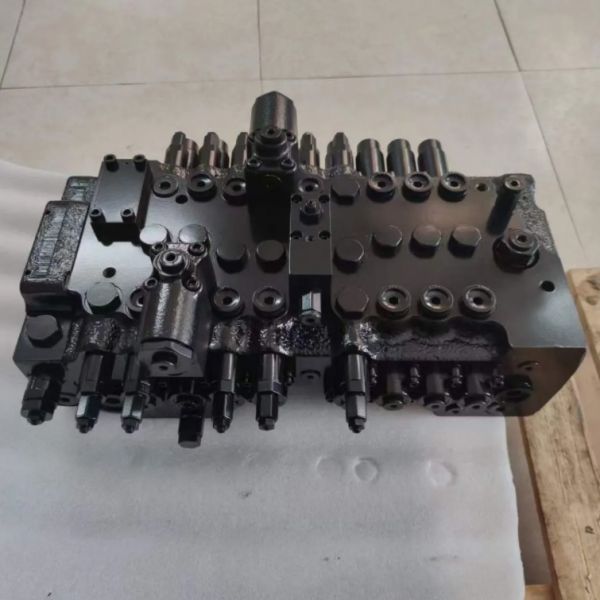 SK75-8 Hydraulic Main Control Valve Assy for Kobelco Excavator Spare Parts LG30V00001F1 Main Control Valve OEM