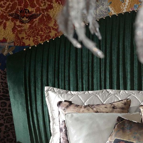 Modern Luxury Italian Bed High Back Sectional Contemporary Bedroom Sets