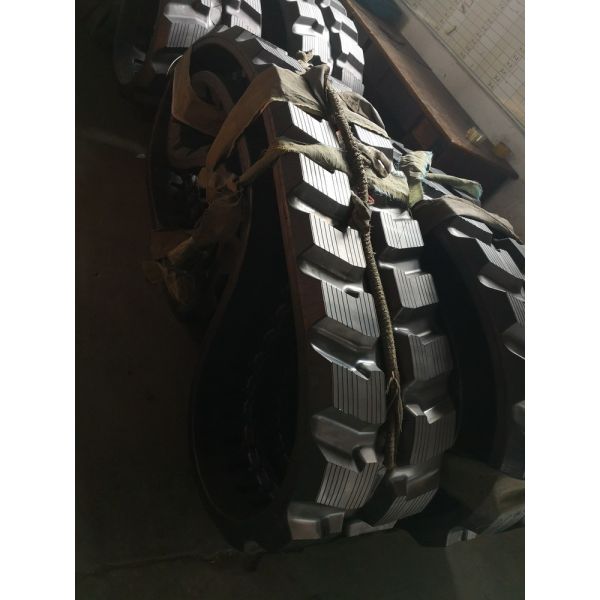 Le caoutchouc lourd de haute résistance d'équipement dépiste les biens anti