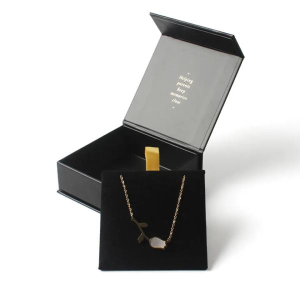 Custom Logo Jewelry Packaging Box Luxury  Necklace Bracelet Jewelry Box With Velvet Insert