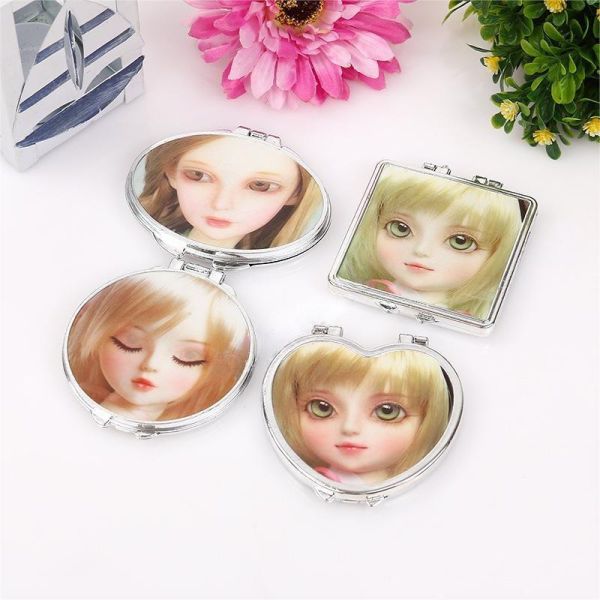 Every day Fashion Design Style Small Folding Heart Shaped Cosmetic Fold Vanity Mirror