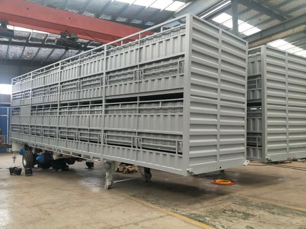 Double Deck 3-axle Steel Animal Transport Storehouse Bars Semi Trailer Superior Design