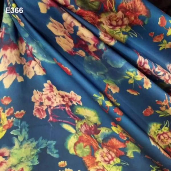 Tela de seda impressa feita sob encomenda do De Chine Fabric Pure Silk Brocade do crepe de Sandwashed 27mm