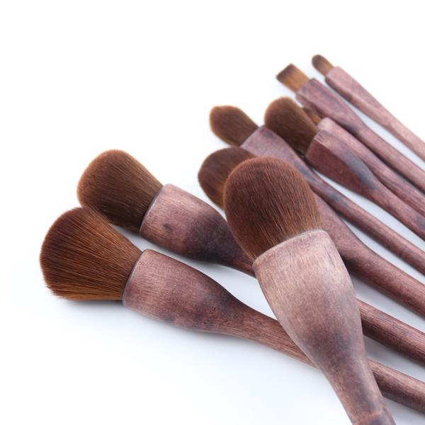 9pcs Luxury Makeup Brush Kit , Log Wooden Handle Personalized Eye Powder Brushes