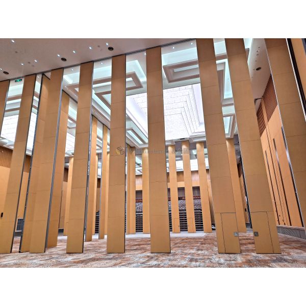 Class A Fire Retardant Exhibition Partition Wall Thickness 100 Mm Customization In Various Sizes Designs Space Divider For Exhibition Venues