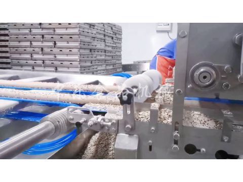 Turnkey Industrial Sandwich Bread Line Featuring Whole Grain Flake Topping System