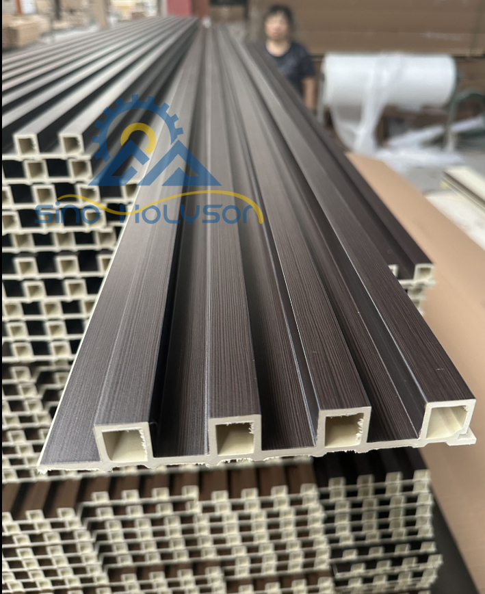 22 1 Screw L/D Ratio PVC Wood Composite Hollow Grille Bamboo Wall Panel Extrusion Line Making Machine