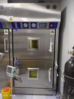 Cellule thermique de protection contre les radiations pour les installations nucléaires, de couleur gris argenté et sans empreinte digitale