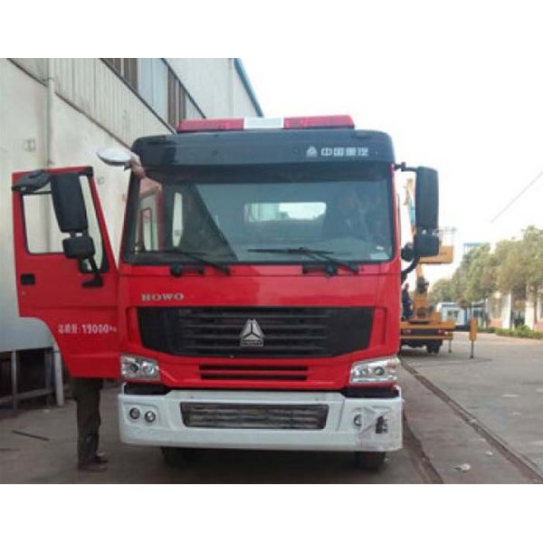 тележка бой пожара 15CBM LHD 290HP, пожарная машина топливозаправщика SINOTRUK HOWO