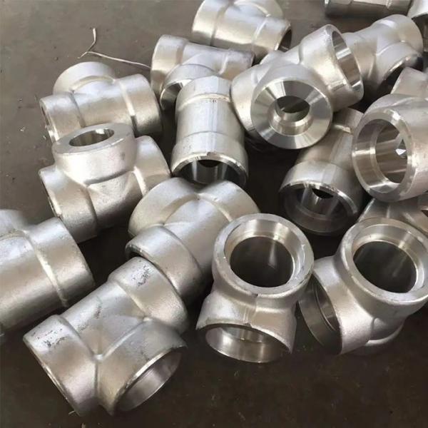 A105 Carbon Steel Socket Pipe Fittings Tee MSS SP-97-2019 Standard