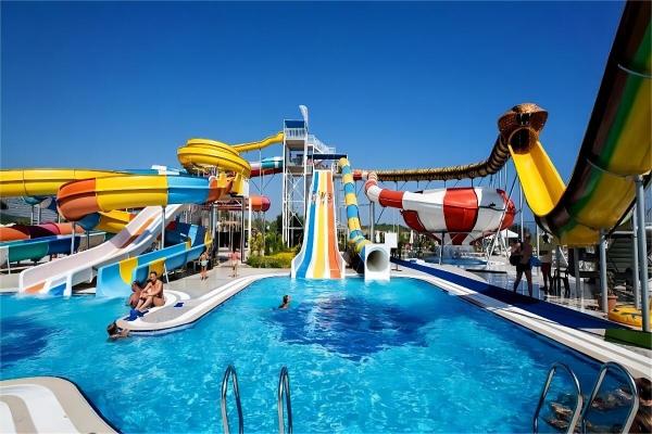 Outdoor Amusement Park Ride Tube Water Fiberglass Slide Parts