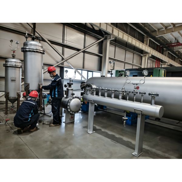 Corrosion Resistant Welded Steel Tank with Leak Prevention and Customizable Design for Petrochemical Storage