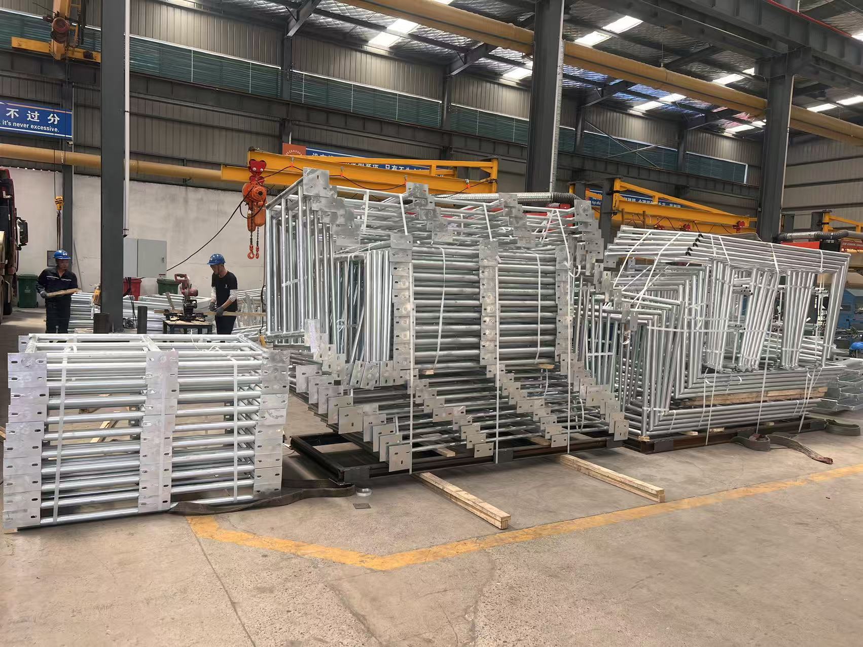 Weatherproof HDG Steel Handrail Customized Round Tube Handrail For Factory Stair